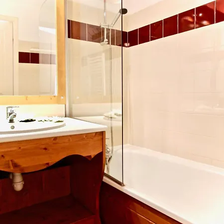 Bel 3* Plein Sud A Chamrousse, Avec Terrasse Et Animaux Acceptes - Fr-1-549-92 *